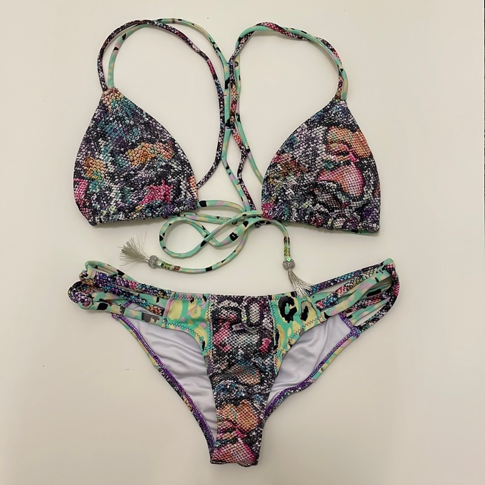 Agua Bendita - “Bendito Basilico” Bikini Set